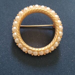 Trifari Gold and Cream Braided Brooch